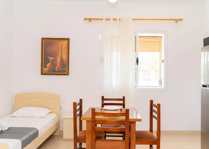 Vila Anxhelo