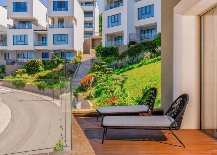 Hotel Vlora Priam, Affiliated By Melia